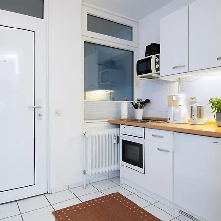 Apartment Center I 655 *