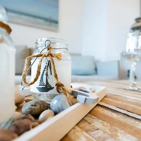 Apartment Center I 655 *